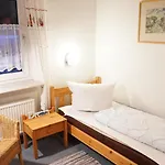 Kuenstlergarten Haus 2 בית נופש גרדינג