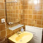 בית נופש Kuenstlergarten Haus 2 גרדינג
