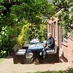 Kuenstlergarten Haus 2 *